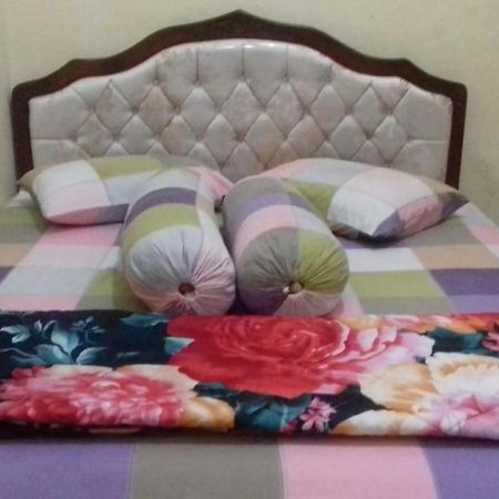 Villa Ardon Batu バトゥ エクステリア 写真